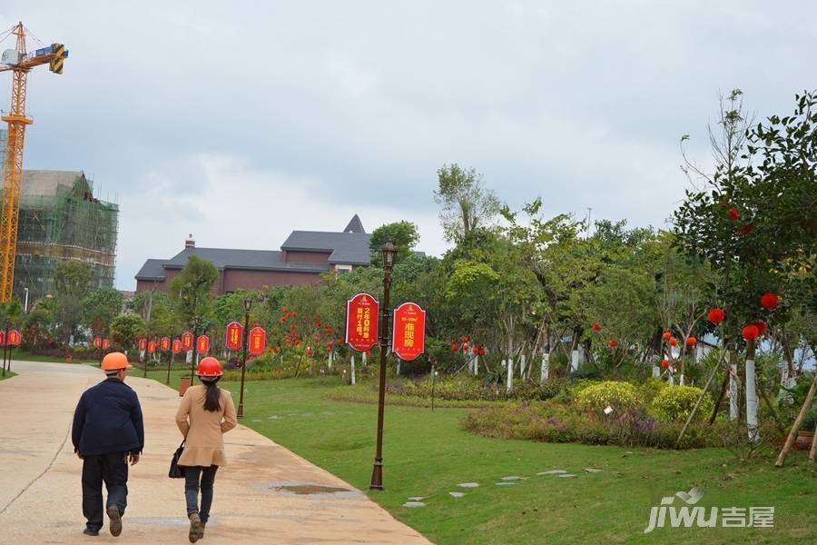 广汇圣湖城实景图352