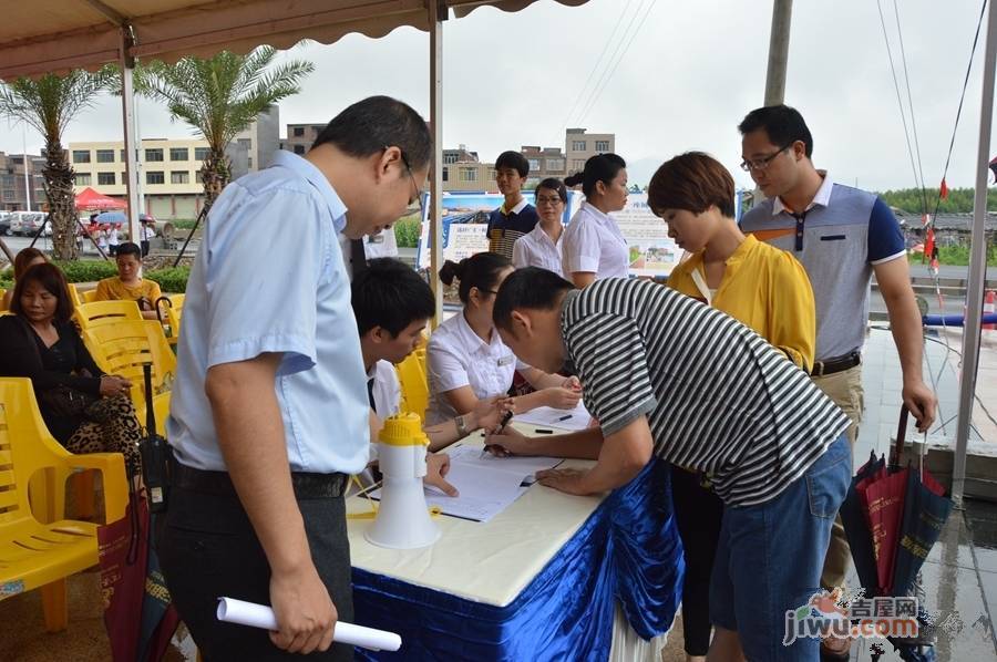 广汇圣湖城实景图139